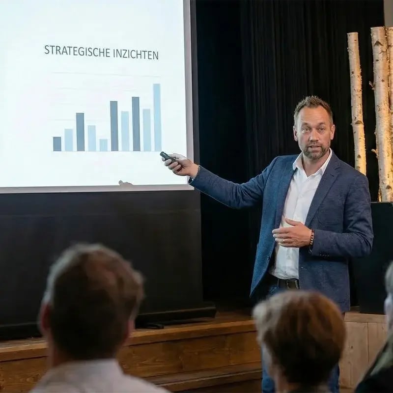 Linkedin B2B training in company